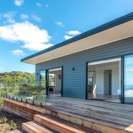 Luna Cottage. Stunning Ocean Views On Waiheke Oneroa Kültér fotó