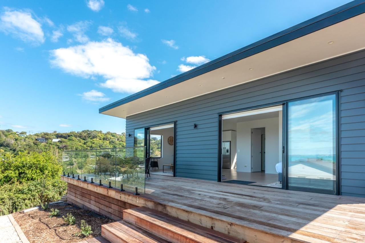 Luna Cottage. Stunning Ocean Views On Waiheke Oneroa Kültér fotó